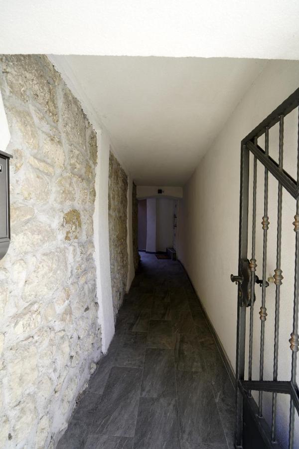 Apartment Ispod Ure Sinj Bagian luar foto